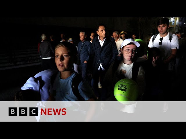 Spain and Portugal hit by widespread power cuts | BBC News
