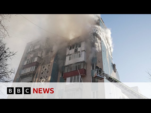 Russian strike on flats kills 10 in one of deadliest attacks on western Ukraine | BBC News
