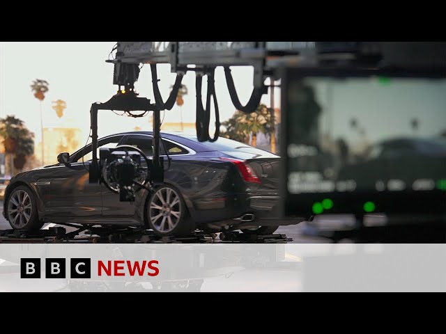 The new tech making movie car stunts more realistic | BBC News